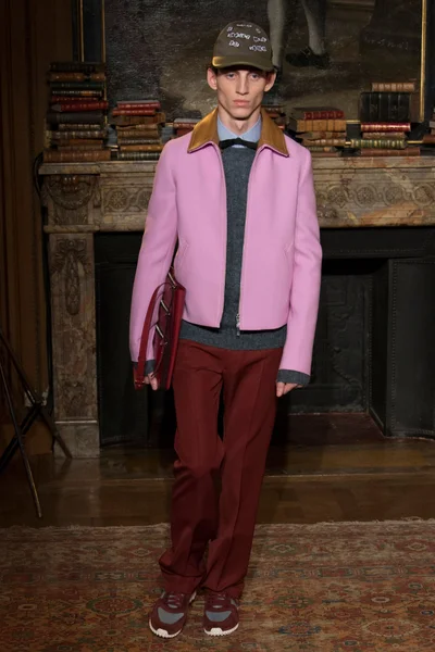 Look 21